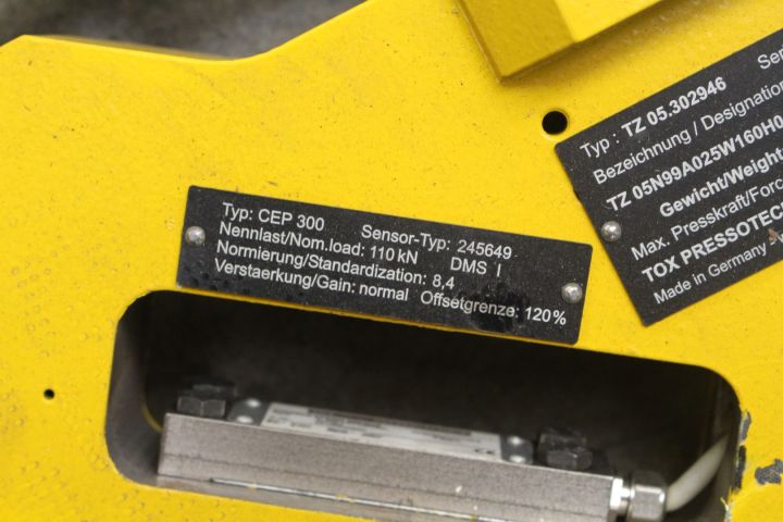 473679-15 Press tool TOX, 3 pcs