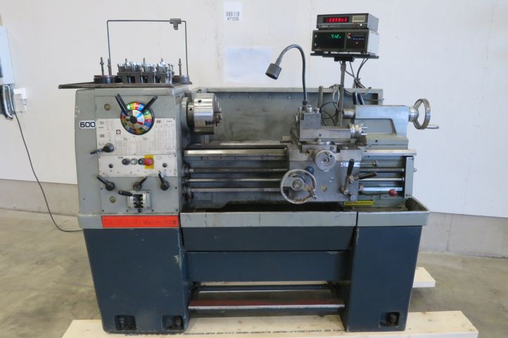 471235-1 Lathe Colchester Master 2500
