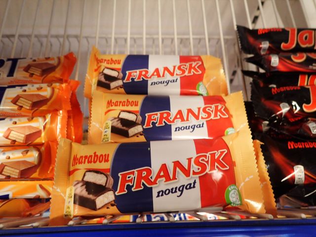 467476-5 Party of Chocolate