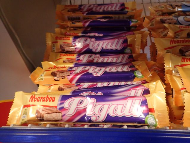 467476-10 Party of Chocolate