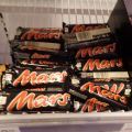 467476-15 Party of Chocolate