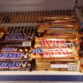 467476-21 Party of Chocolate