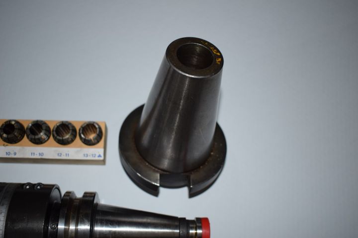 386654-4 Alberti angle head ISO 40 with sleeves and adaper ISO 50