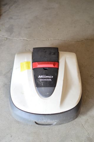 500448-2 Honda Miimo HRM520 robot lawnmower