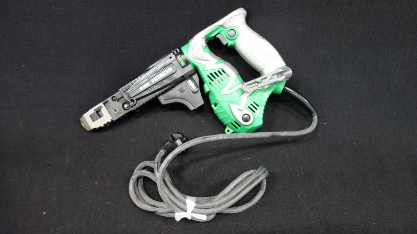 496241-1 Screwdriver Hitachi W4YD