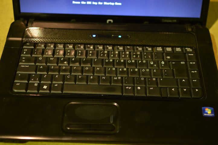 500790-2 Laptop HP Compaq 615