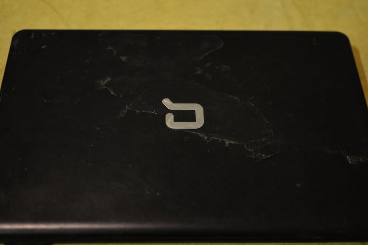 500790-4 Laptop HP Compaq 615