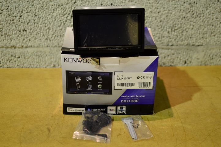 501352-1 Kenwood multimedia system for car DMX100BT