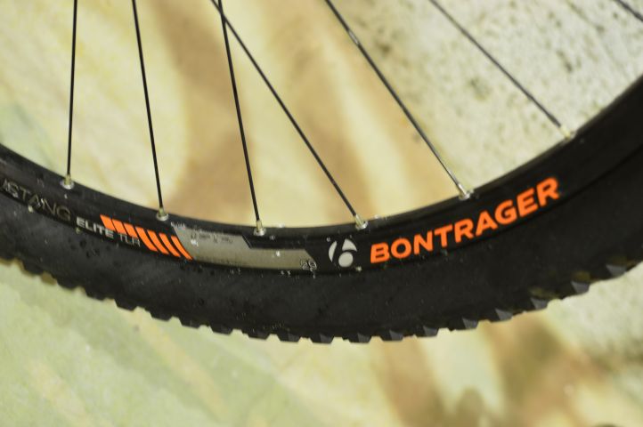 501685-6 Trek Superfly 7 mountain bike