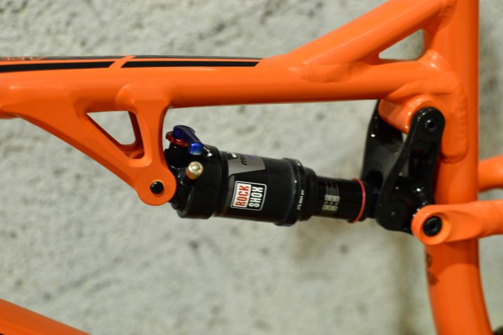 501685-8 Trek Superfly 7 mountain bike