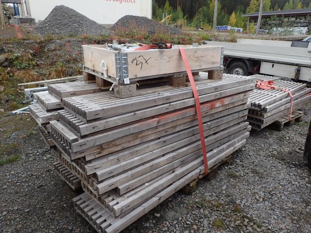 467551-2 Unihak position. #new information#