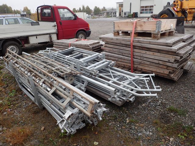 467551-3 Unihak position. #new information#