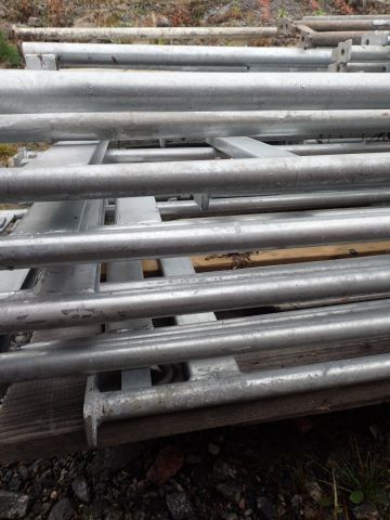 467551-16 Unihak position. #new information#