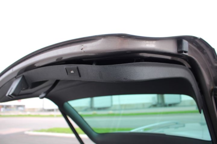 502205-14 Skoda Superb Kombi Elegance 2,0 TDI DSG Automat -2010 (140hk, 19978 mil)