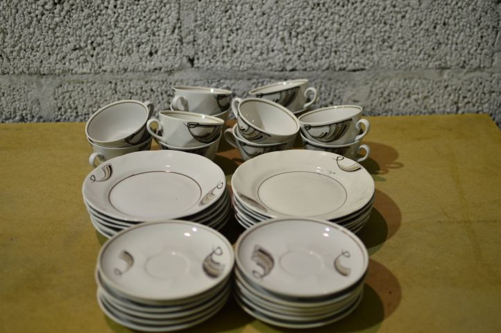 502278-1 Dinnerware set 36pc