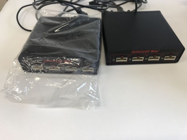 502422-1 2 x InfinityQS Mux