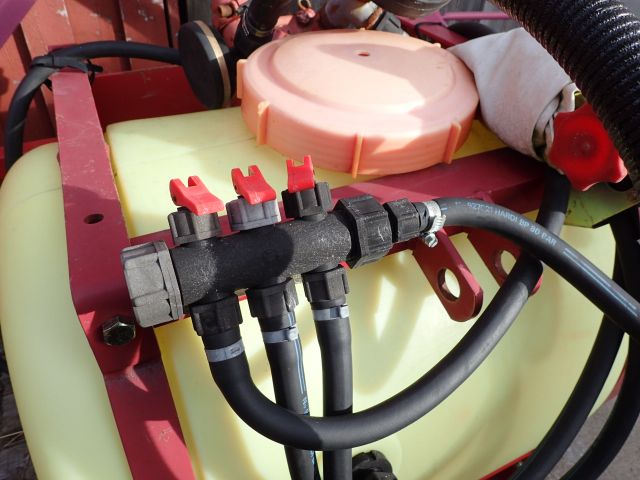 467575-7 Ointment gun Hardi for 3 point lift