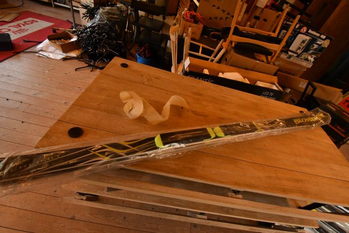 497696-1 BLOSSOM skis Overlimit FIS rules GS 188 (20)