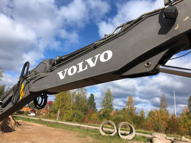 503212-19 VOLVO EW140 Hjulgrävare