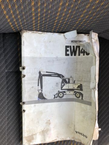 503212-27 VOLVO EW140 Hjulgrävare