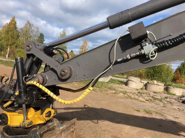 503212-31 VOLVO EW140 Hjulgrävare