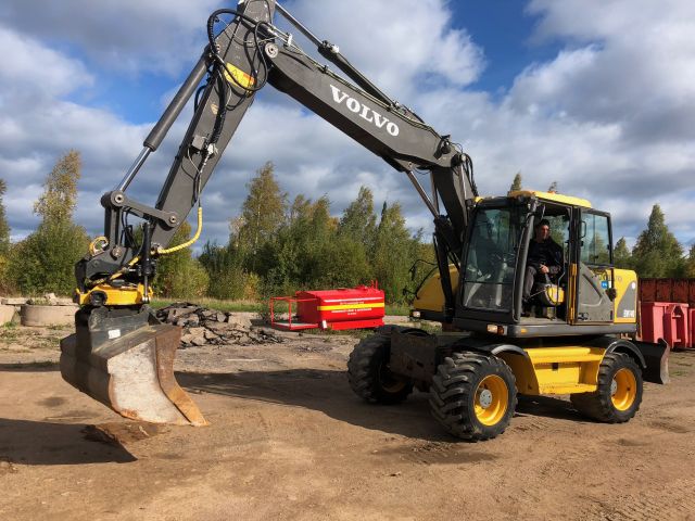 503212-34 VOLVO EW140 Hjulgrävare