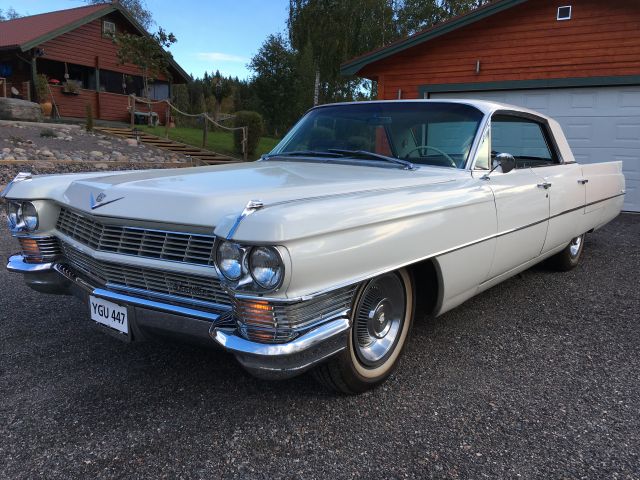 503222-1 Cadillac Sedan deVille 1964