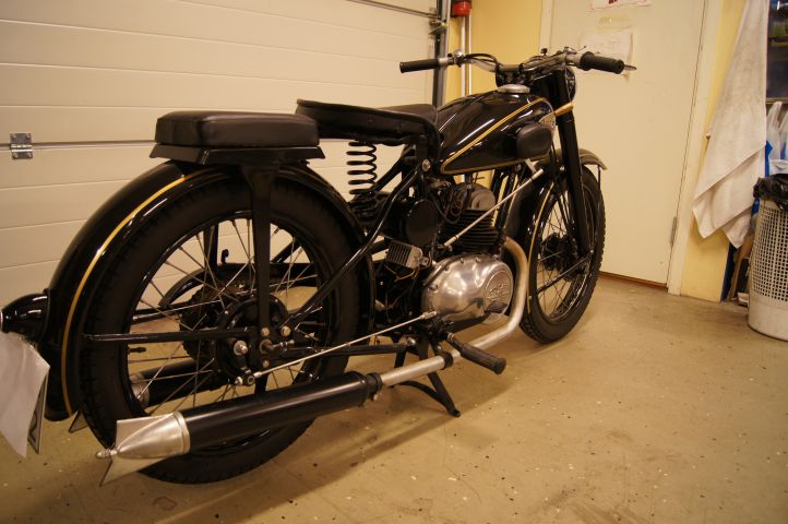 504494-7 Zündapp DB 201 -51