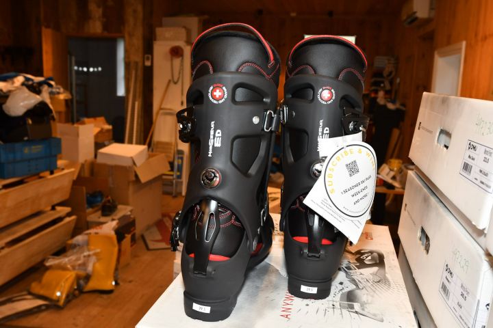 497751-2 Skiing DAHU - Monsieur Ed - 29.5 - Herr