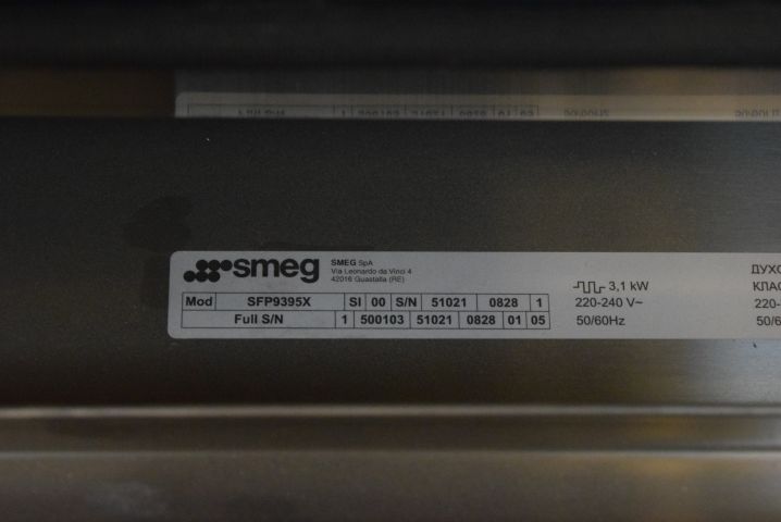 502705-8 Multifunction oven with pyrolysis 90 cm Smeg SFP9395X - New cover for mounting included