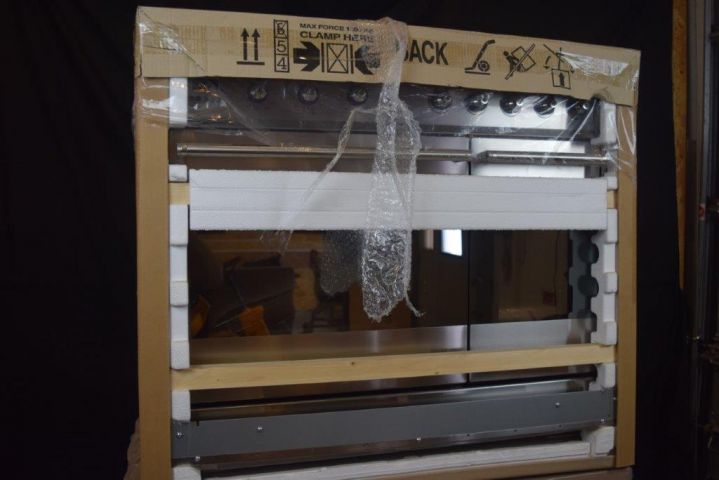 502672-3 Induction cookie 90 cm Smeg C92IPX8