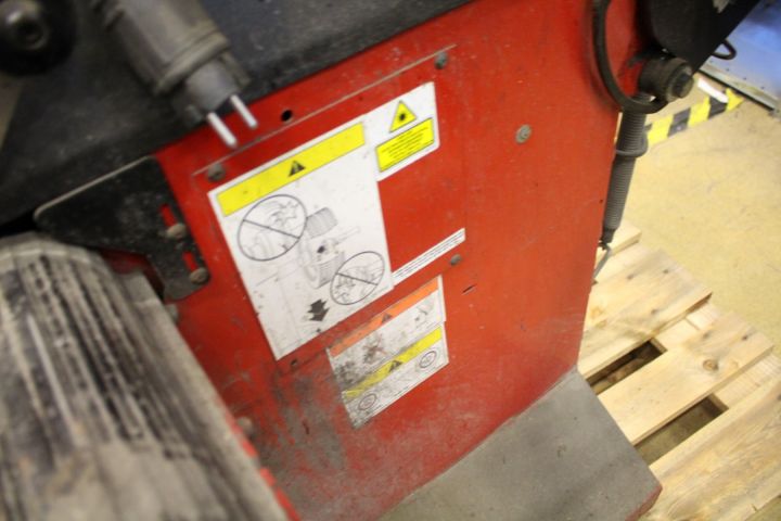 494085-5 Tire balancing machine Hunter GSP 9200