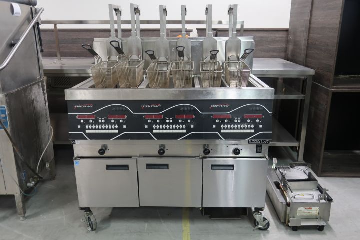 469598-1 Fryer, Henny Penny