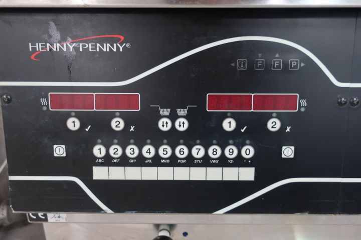 469598-6 Fryer, Henny Penny