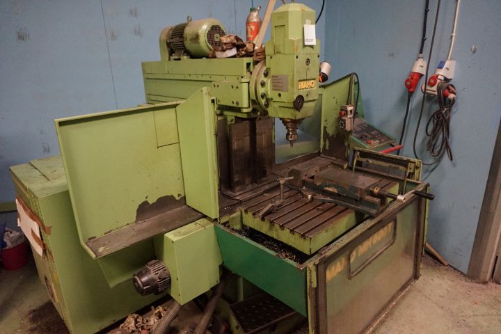 499237-1 Milling machine Maho