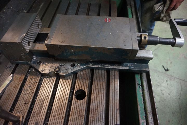 499237-9 Milling machine Maho