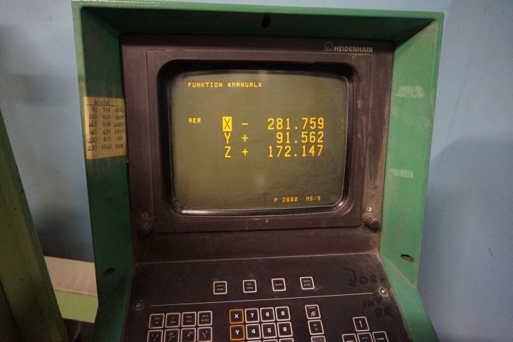 499237-12 Milling machine Maho