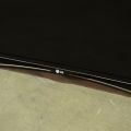 507555-4 LG 79"- 79UG880V - with screen damage
