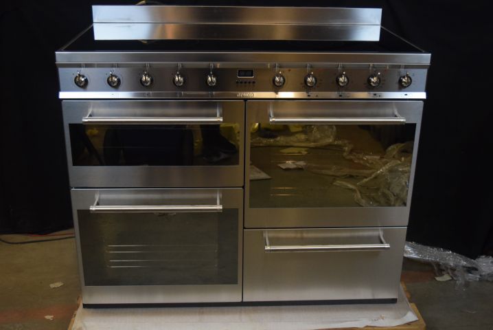 502976-2 Stove with 3 ovens 110 cm Smeg SYD4110I - display unit