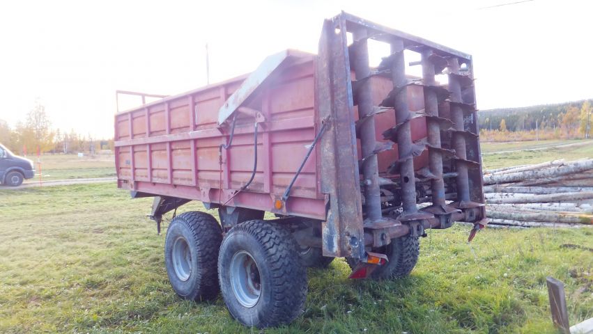 508198-13 Belarus Manure spreader