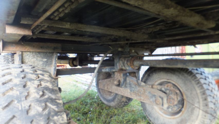 508198-20 Belarus Manure spreader