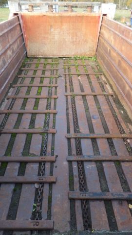 508198-21 Belarus Manure spreader