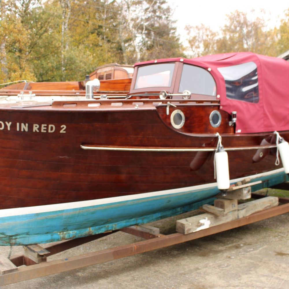 508316-1 Trämotorbåt, "Lady in red 2", ca 8 m