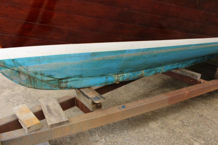 508316-13 Trämotorbåt, "Lady in red 2", ca 8 m