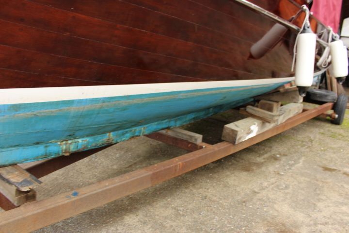 508316-14 Trämotorbåt, "Lady in red 2", ca 8 m