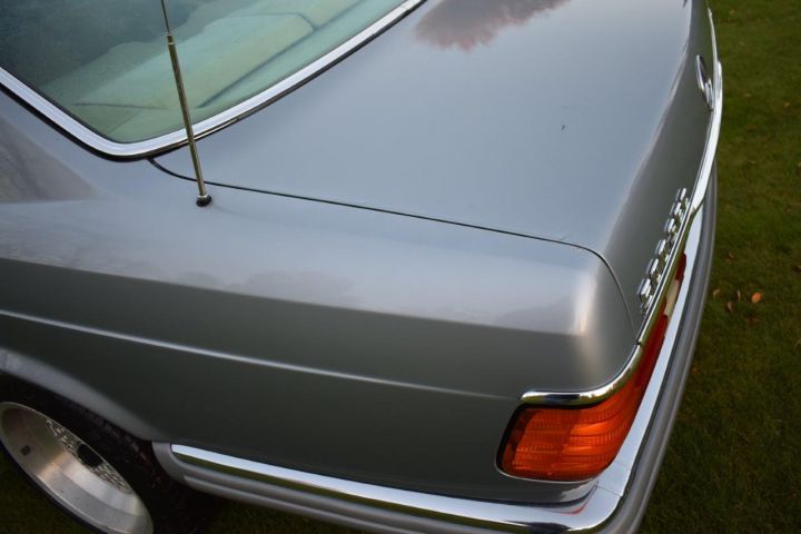 498941-19 Mercedes Benz 500 SEC V8, C126 Coupe -84