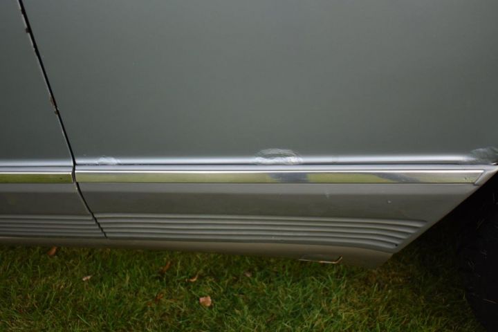 498941-22 Mercedes Benz 500 SEC V8, C126 Coupe -84