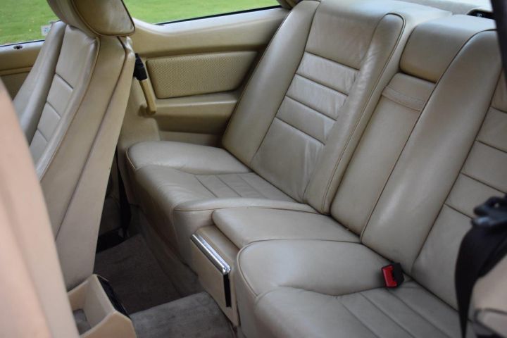 498941-31 Mercedes Benz 500 SEC V8, C126 Coupe -84