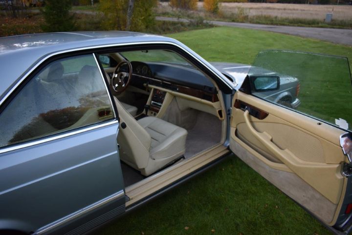 498941-35 Mercedes Benz 500 SEC V8, C126 Coupe -84