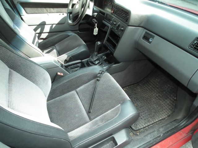 509176-13 Volvo 850 GLT - 92